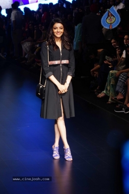 Bollywood Celebrities At Lakme Fashion Week - 10 of 14