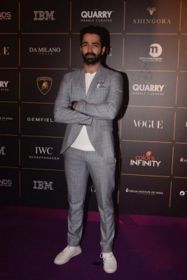 Bollywood Celebrities at Vogue Awards  - 5 of 54