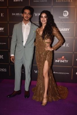 Bollywood Celebrities at Vogue Awards  - 16 of 54