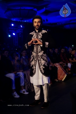Bollywood Celebrities Ramp Walk At The Mijwan Fashion Show 2018 - 1 of 19