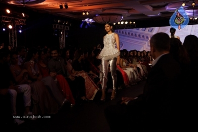 Bollywood Celebrities Ramp Walk At The Mijwan Fashion Show 2018 - 11 of 19