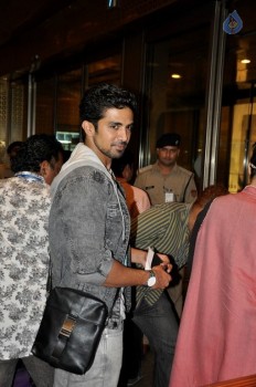 Bollywood Celebrities Spotted at Airport - 8 of 34