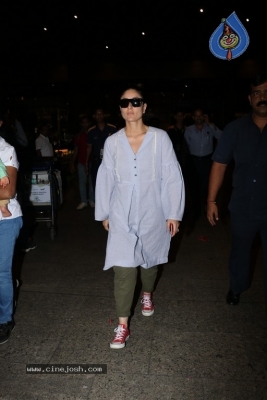 Bollywood Celebrities Spotted at Airport - 28 of 28