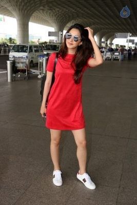 Bollywood Celebrities Spotted at Airport - 6 of 63