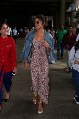 Bollywood Celebrities Spotted at Airport - 53 of 63