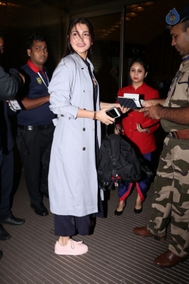 Bollywood Celebrities Spotted at Airport - 15 of 21