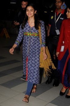 Bollywood Celebrities Spotted at Airport - 3 of 41