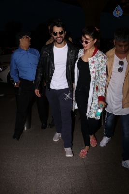 Bollywood Celebrities Spotted at Airport - 4 of 21