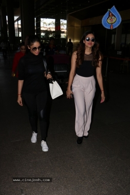 Bollywood Celebrities Spotted at Airport - 7 of 34