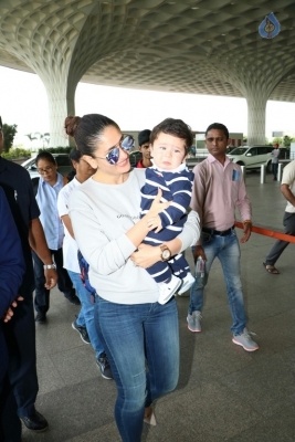 Bollywood Celebrities Spotted at Airport Photos - 7 of 27