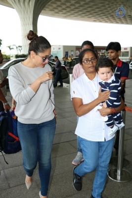 Bollywood Celebrities Spotted at Airport Photos - 8 of 27