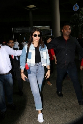 Bollywood Heroines Spotted at Airport - 9 of 26