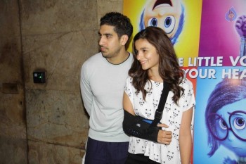 bollywood-stars-at-film-inside-out-screening