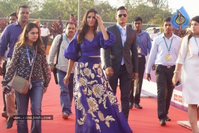 Bollywood Stars At IFFI 2017 Closing Ceremony - 19 of 19