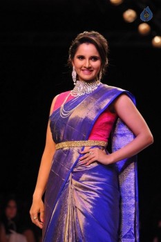 Celebrities at IIJW 2015 Show - 82 of 102