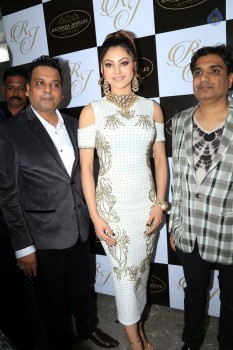 Celebrities at Razwada Jewels Store Launch - 32 of 37