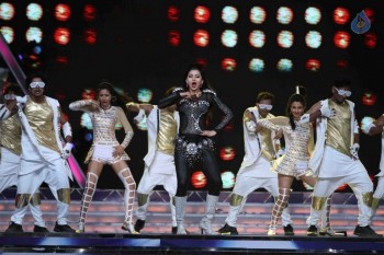 Celebrities Perform at Umang 2017 Show - 19 of 97