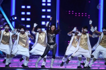 Celebrities Perform at Umang 2017 Show - 35 of 97