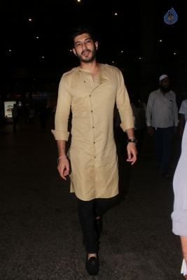 Celebrities Spotted at Airport Returns From IIFA - 5 of 84