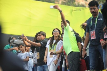 Celebrities Spotted at The Mumbai Marathon 2017 - 25 of 26