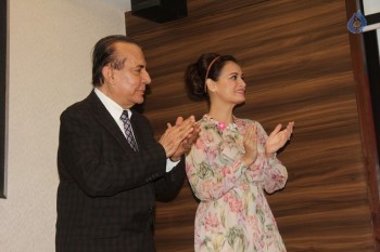 Dia Mirza Unveils Health and Nutrition Magazine Issue - 6 of 34