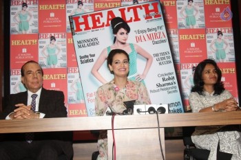 Dia Mirza Unveils Health and Nutrition Magazine Issue - 25 of 34