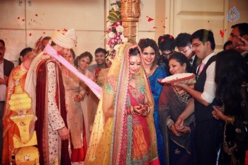 Divyanka and Vivek Wedding Photos - 2 of 14