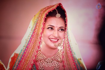 Divyanka and Vivek Wedding Photos - 3 of 14