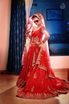 Divyanka and Vivek Wedding Photos - 5 of 14