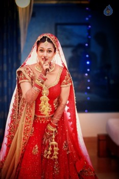 Divyanka and Vivek Wedding Photos - 12 of 14