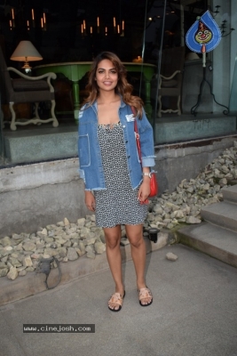 Esha Gupta Spotted At Charcoal Project - 1 of 12