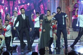 Film Dishoom Show at Indias Got Talent - 13 of 42