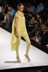 Hot Bipasha at Lakme Fashion Week 2010 - 6 of 33