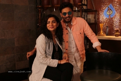 Irrfan Khan n Parvathy Promotes Qarib Qarib Singlle - 6 of 11