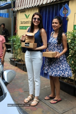 Kajal Aggarwal Spotted at Farmers Cafe - 4 of 7