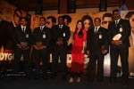 Kareena Honours Bollywood Bodyguards - 15 of 24