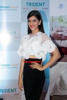 Kriti Sanon Launches Trident Collection - 29 of 30