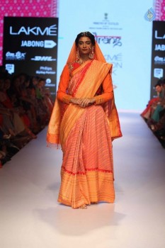 LFW 2015 Gaurang Show - 5 of 36