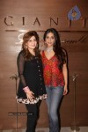 Mahie Gill and Archana Kochar at Gitanjali Gianti Store - 7 of 28