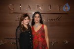 Mahie Gill and Archana Kochar at Gitanjali Gianti Store - 14 of 28