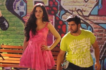 Missing on A Weekend Film Item Song Shoot - 14 of 29