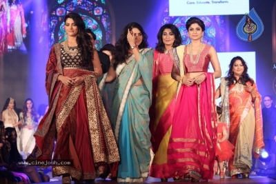 Pooja Hegde and Shamita Shetty at She Matters Fashion Show Photos - 16 of 55