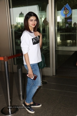 Prachi Desai Spotted At Airport - 6 of 6