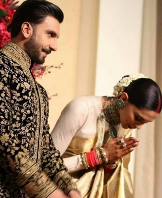 Ranveer Singh and Deepika Padukone Reception Photos - 4 of 9