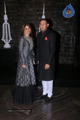Zaheer Khan and Sagarika Ghatge Wedding Party - 17 of 24