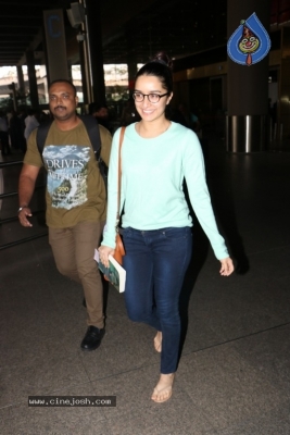 Shraddha Kapoor Spotted at Airport - 12 of 13