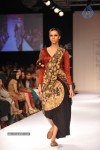 shriya-walks-the-ramp-at-lfw-winter-festive-2014