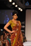 shriya-walks-the-ramp-at-lfw-winter-festive-2014