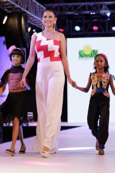 Smile Foundation 9th Edition Ramp Walk Show Photos - 20 of 104