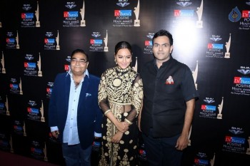 Sonakshi Sinha at Batra Positive Health Award 2016 - 10 of 16